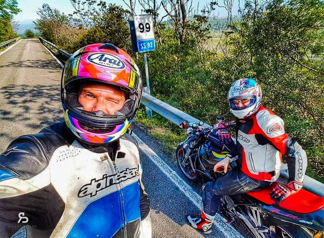 Foto di rito sulla SS92