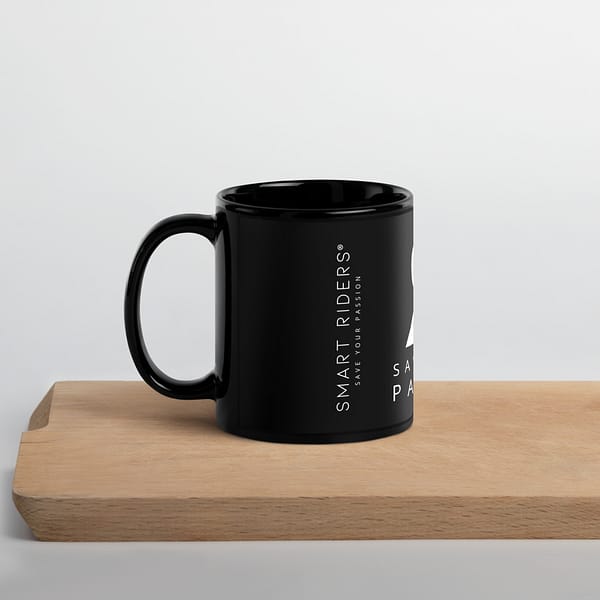 black-glossy-mug-black-11-oz-handle-on-left-67fe125ac2560.jpg Tazza nera lucida "Save Your Passion"